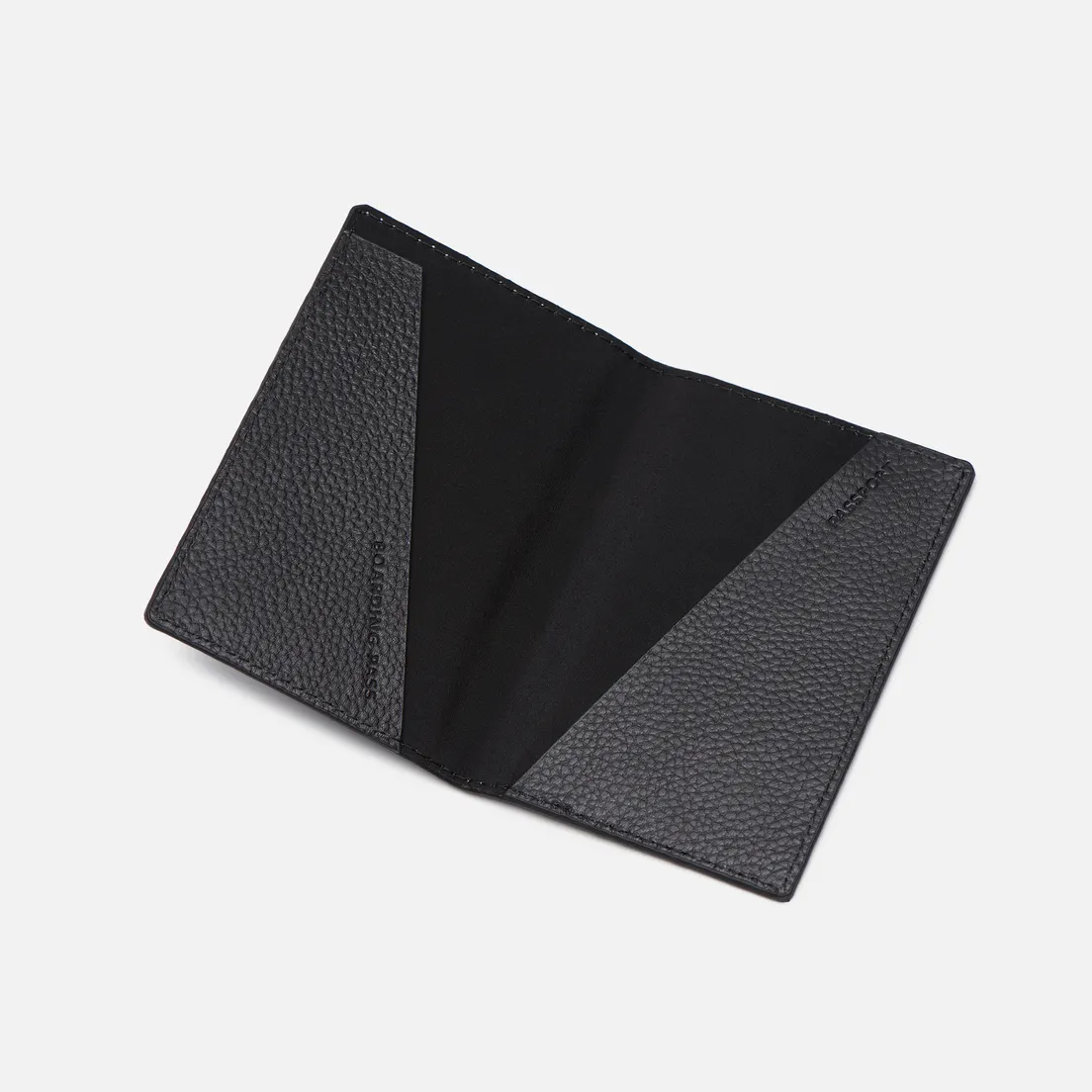 Weekend Offender Обложка для паспорта Leather Gift Box
