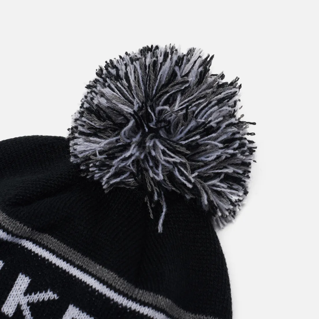Weekend Offender Шапка Mountains