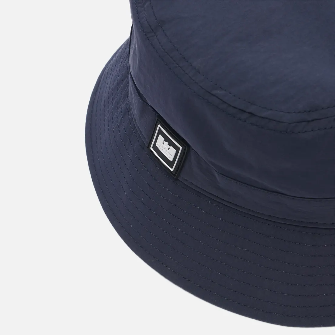 Weekend Offender Панама Dalian