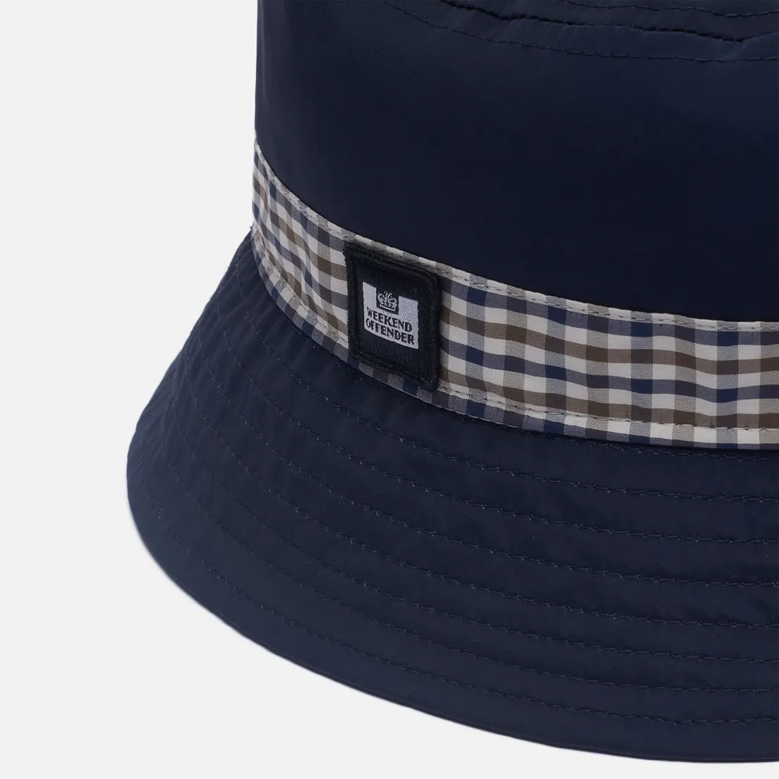 Weekend Offender Панама Queensland