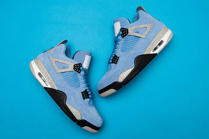 Air Jordan 4 Retro University Blue: нежная цветовая гамма