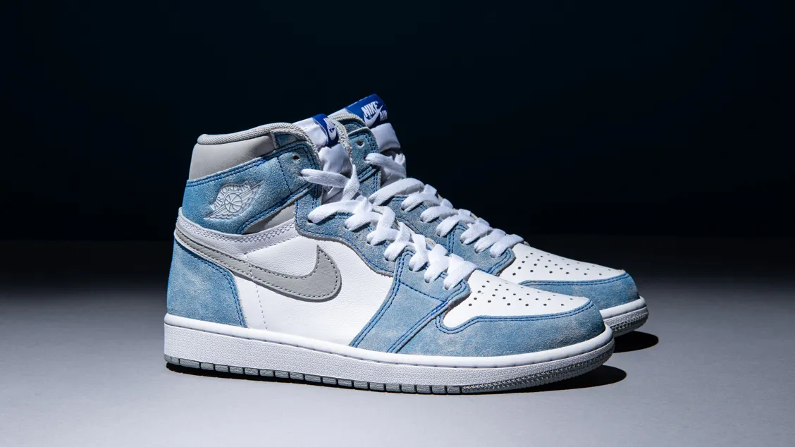 Air Jordan 1 Retro High OG Hyper Royal: искусство обработки