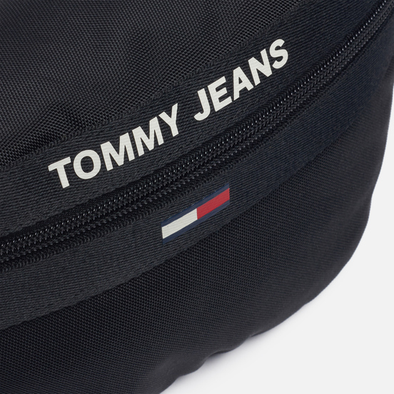 Сумка на пояс Tommy Jeans Essential Bumbag Black