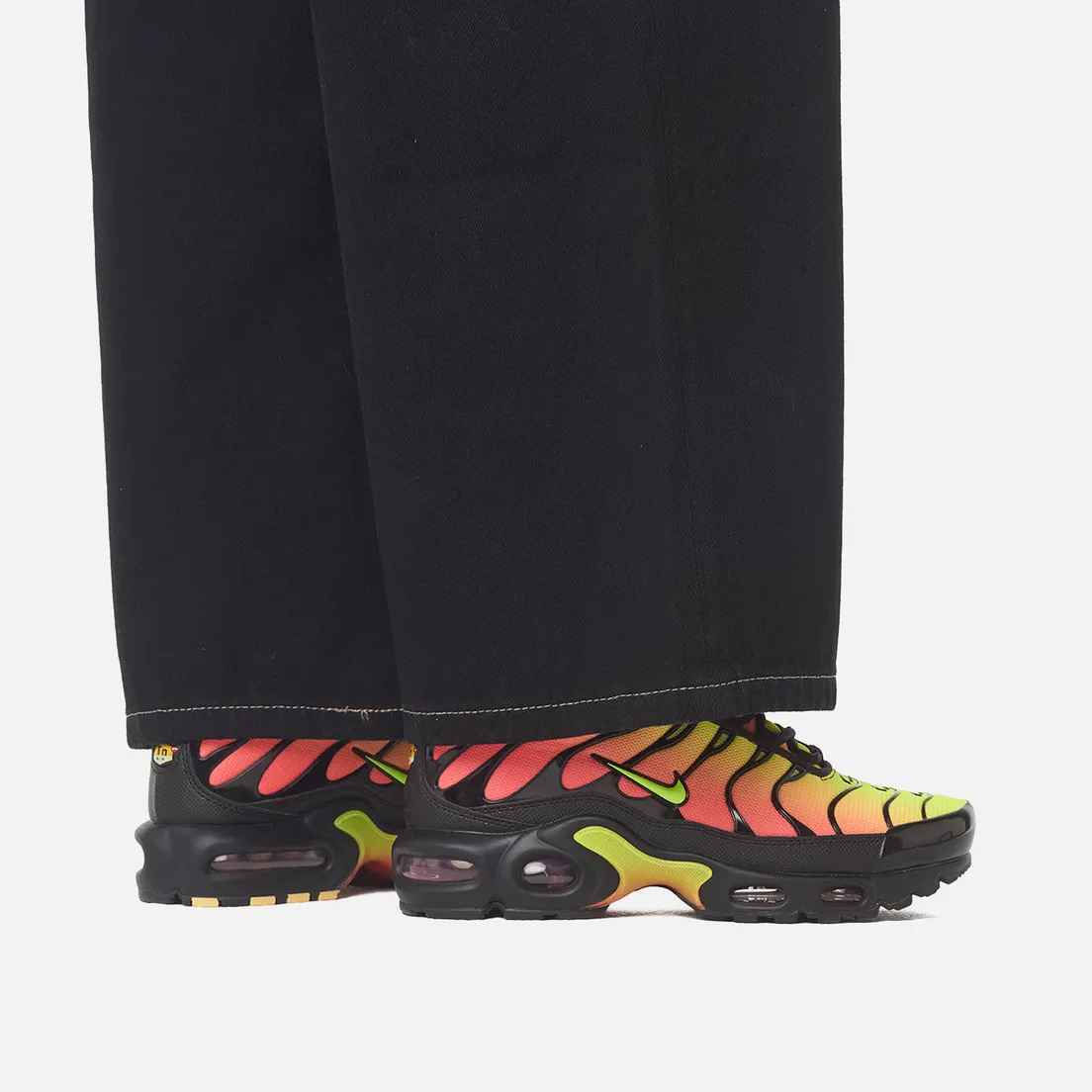 Nike Женские кроссовки Wmns Air Max Plus TN SE