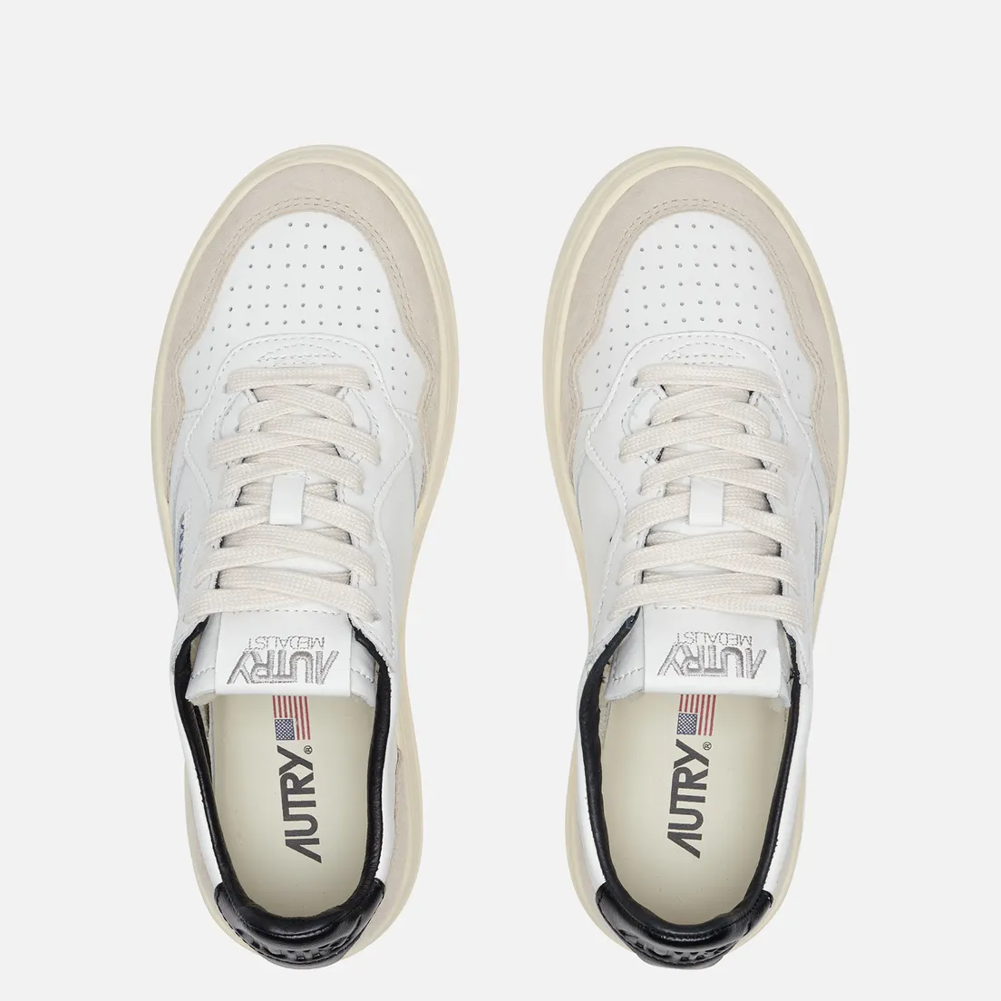 Autry Женские кроссовки Medalist Low Lettering Suede