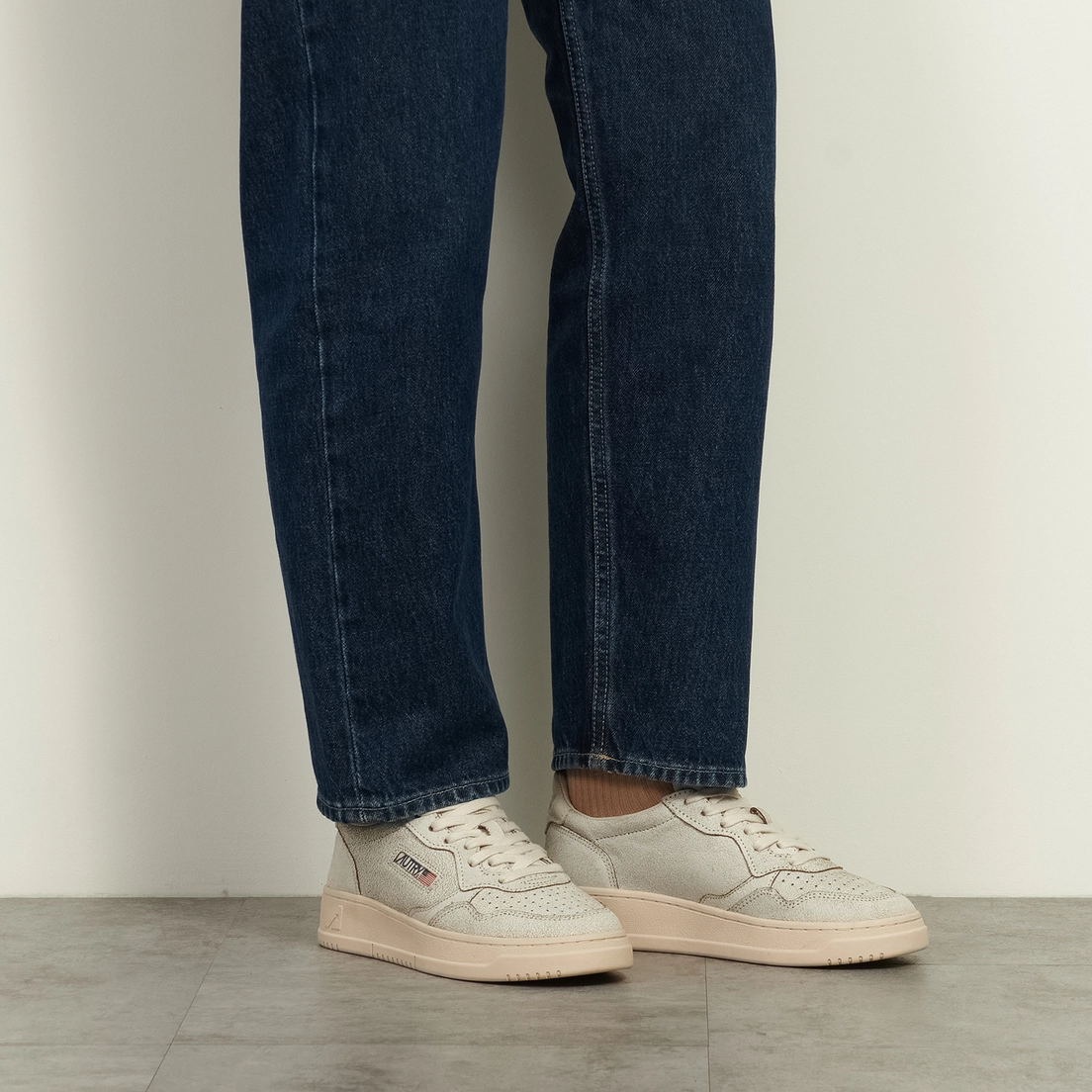 Autry Женские кроссовки Medalist Low