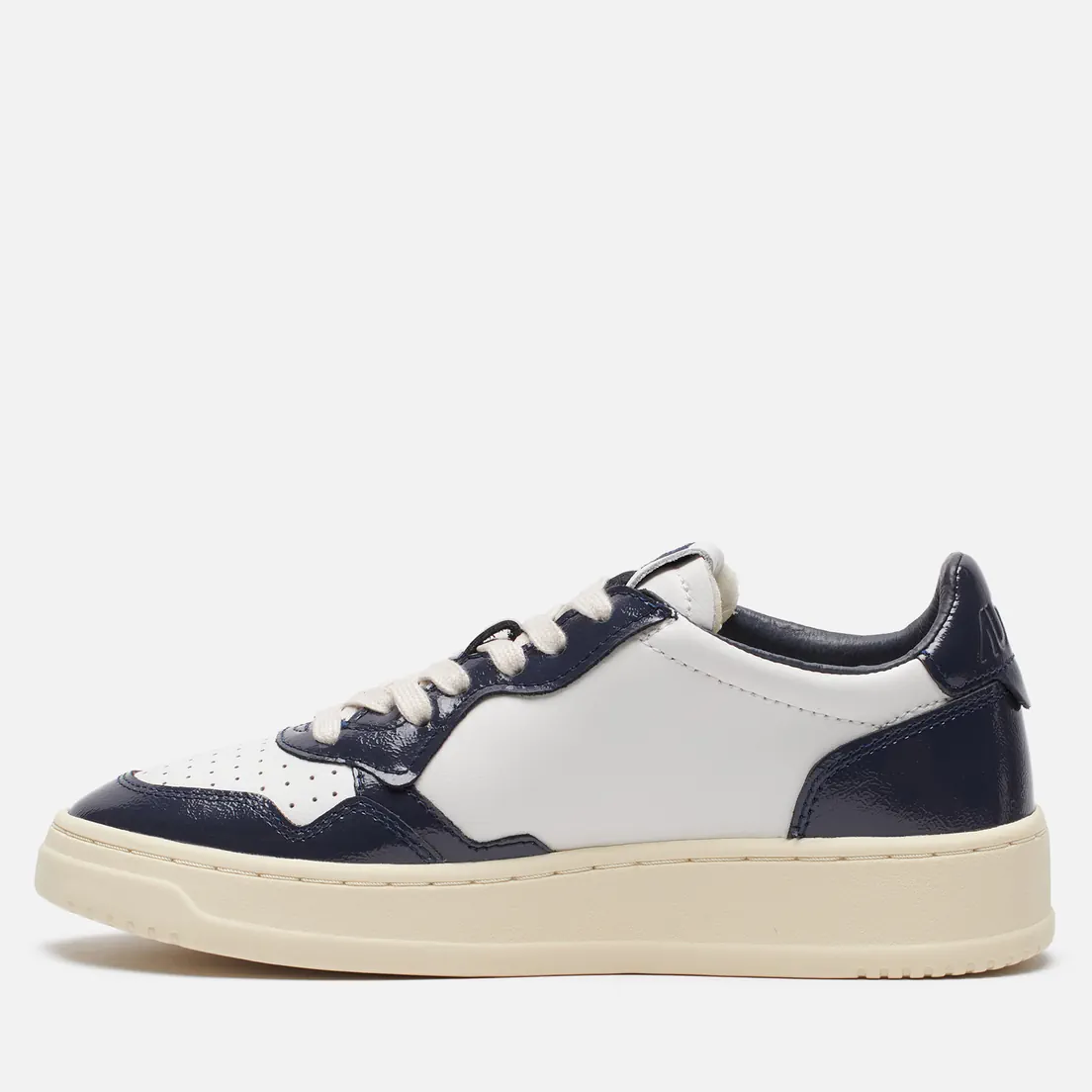 Autry Женские кроссовки Medalist Low