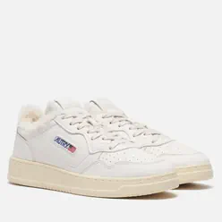 Autry Женские кроссовки Medalist Low Shearling