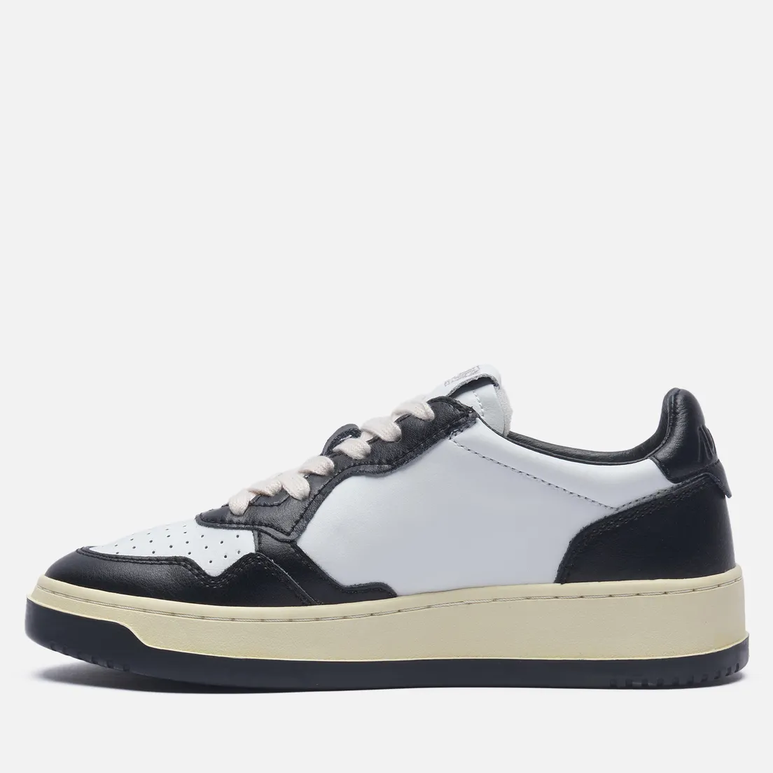 Autry Женские кроссовки Medalist Low Leather
