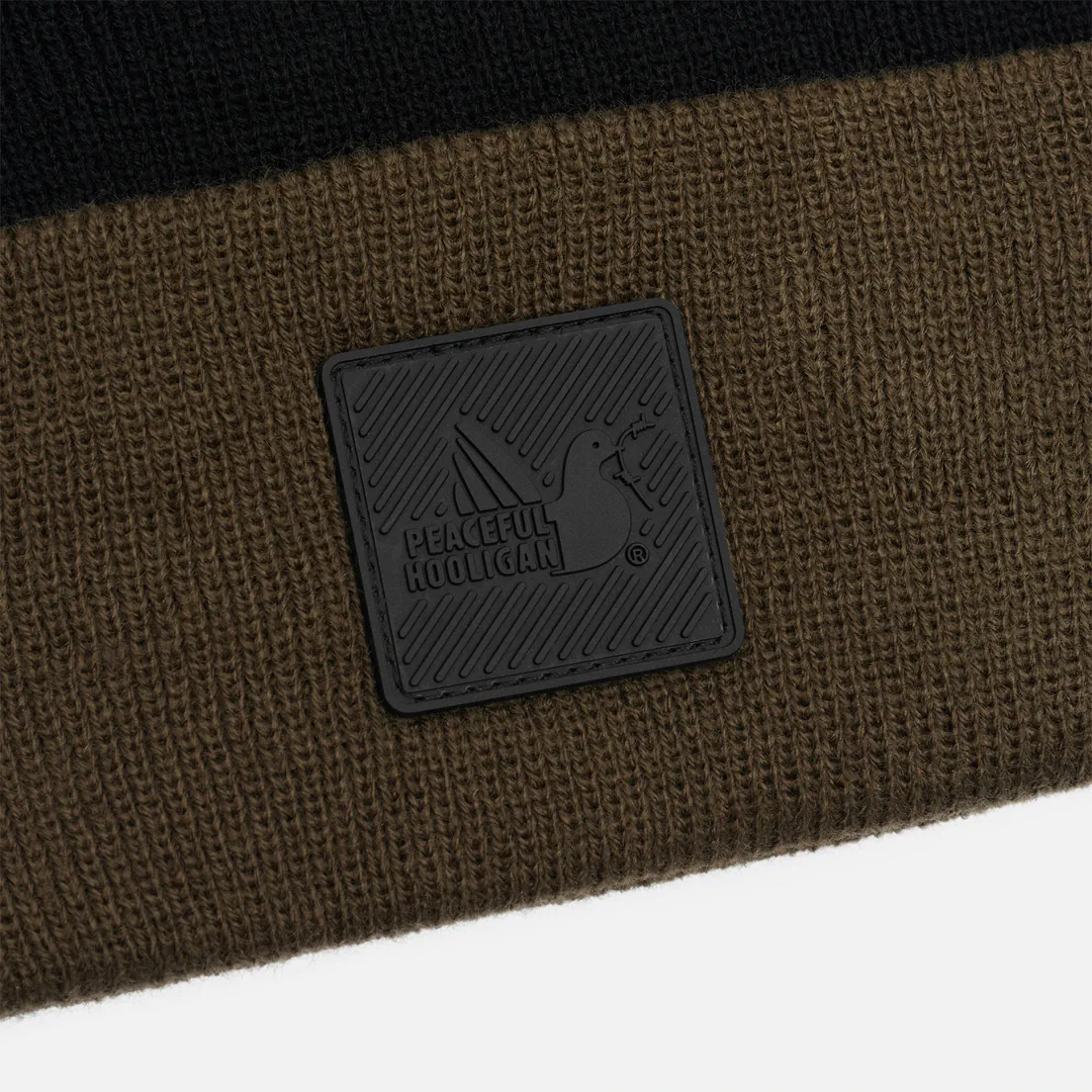 Peaceful Hooligan Шапка Bobble