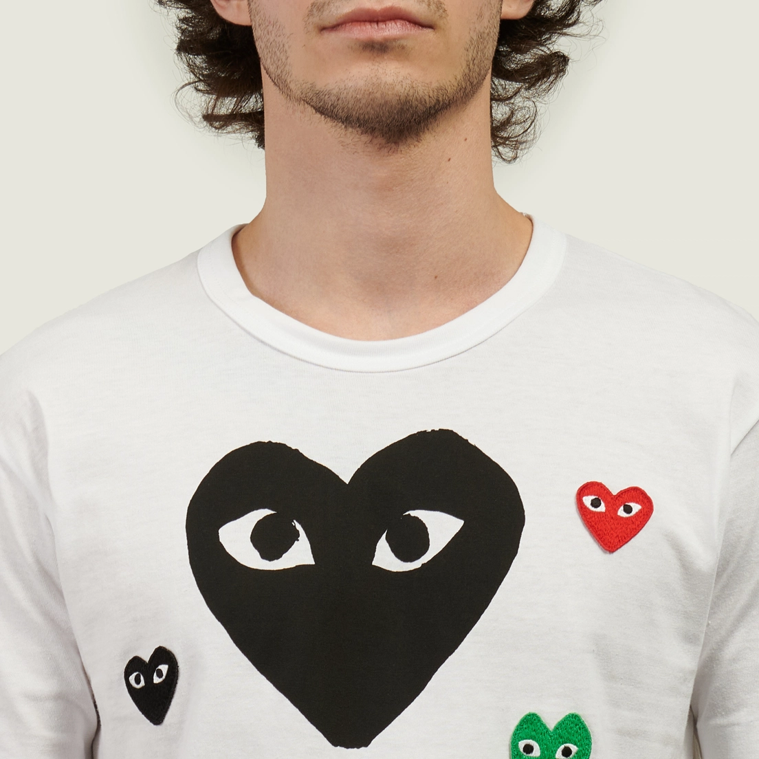 Comme des Garcons Play Мужская футболка Black & Red & Green Emblem