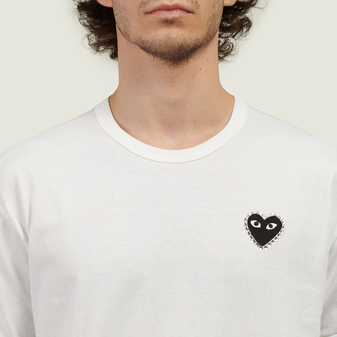 Comme des Garcons Play Мужская футболка Black Emblem x Rhinestone