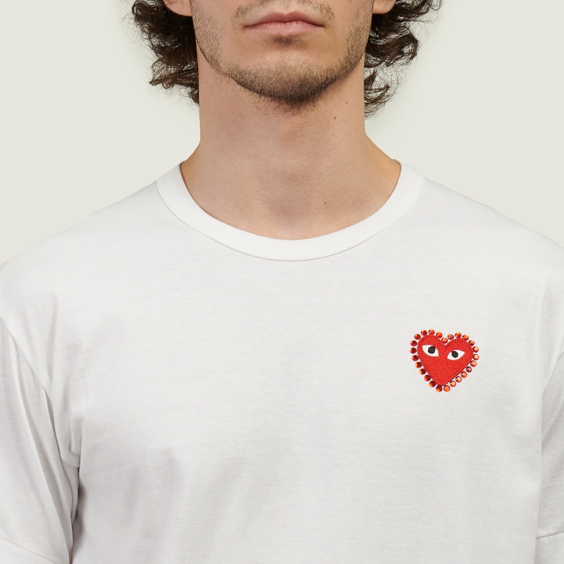 Comme des Garcons Play Мужская футболка Red Emblem x Rhinestone