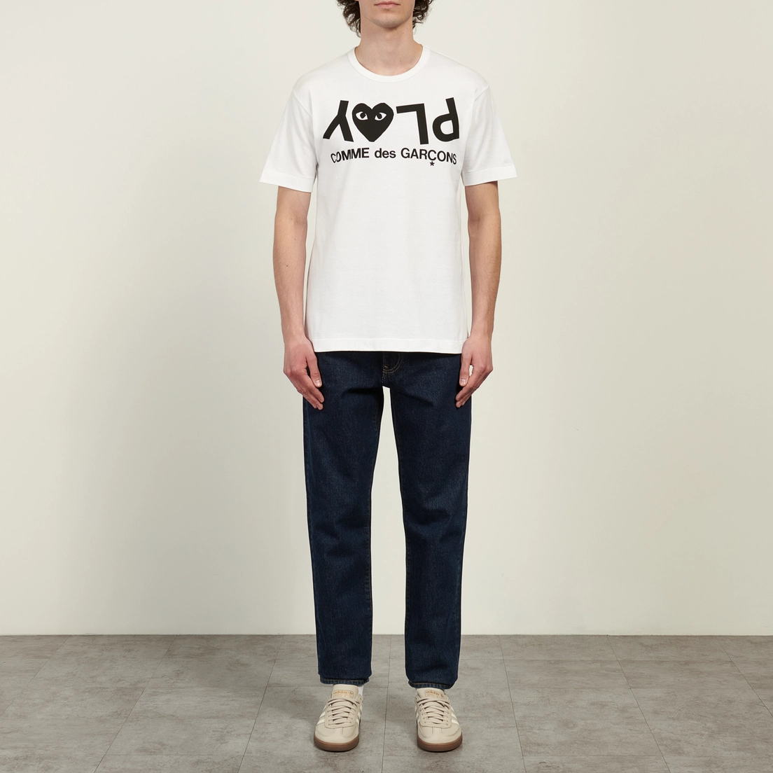 Comme des Garcons Play Мужская футболка Inverted Logo Print