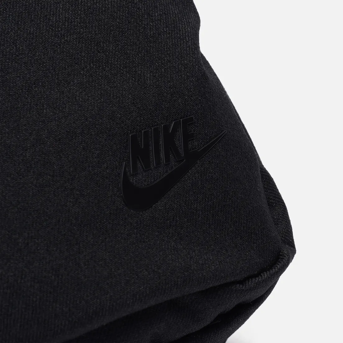 Nike Сумка Tech Small Items