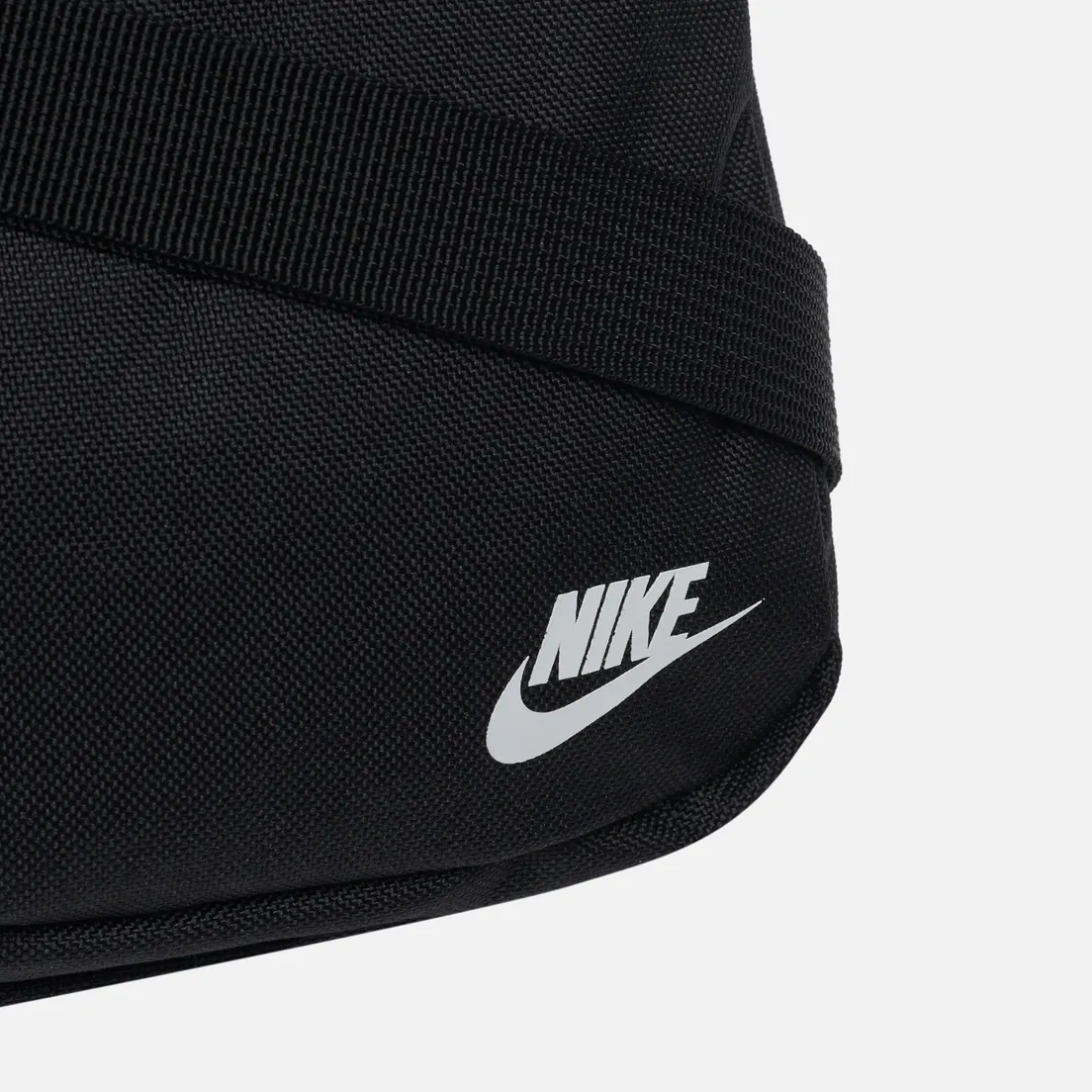 Nike Сумка Heritage Smit 2.0