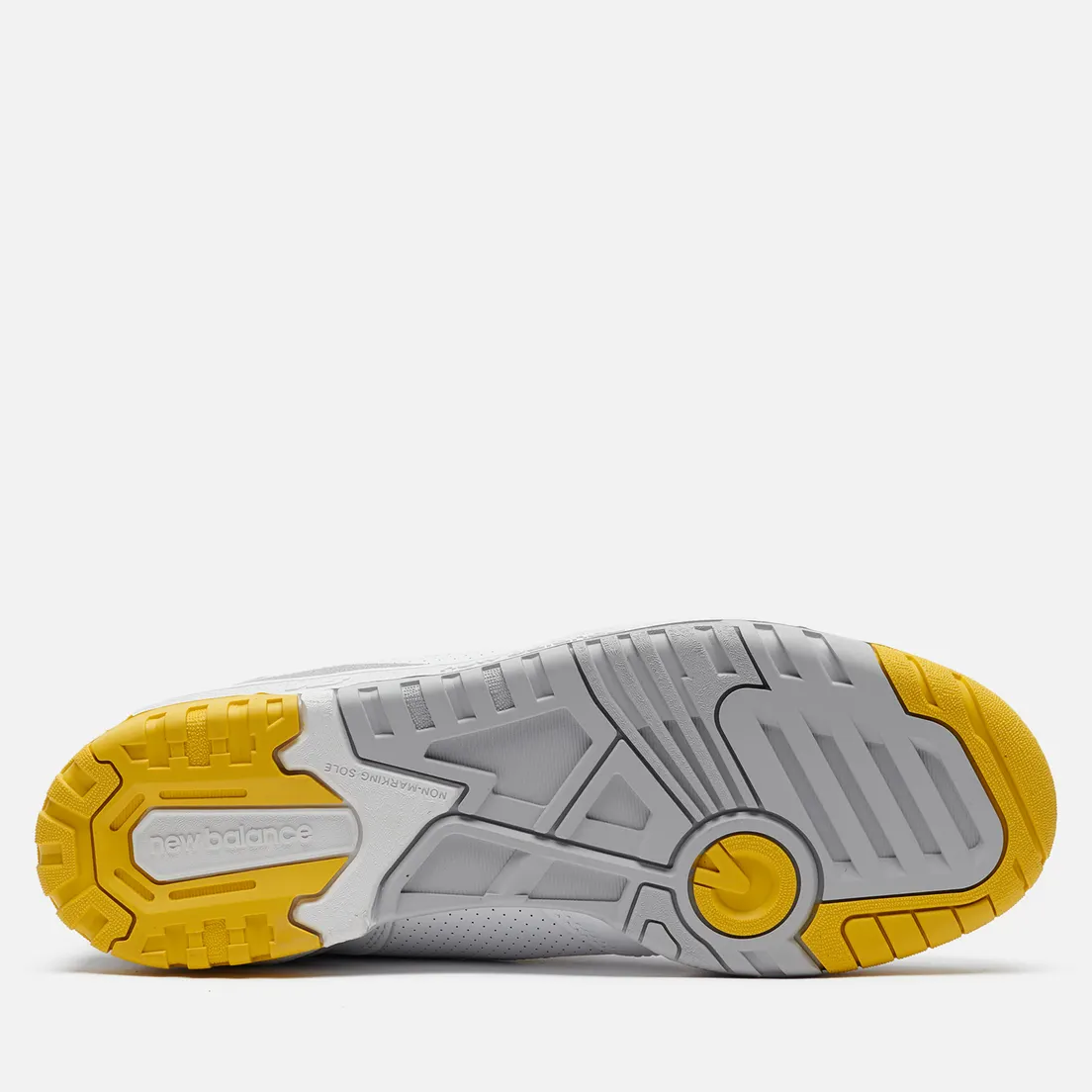 New Balance Кроссовки 650