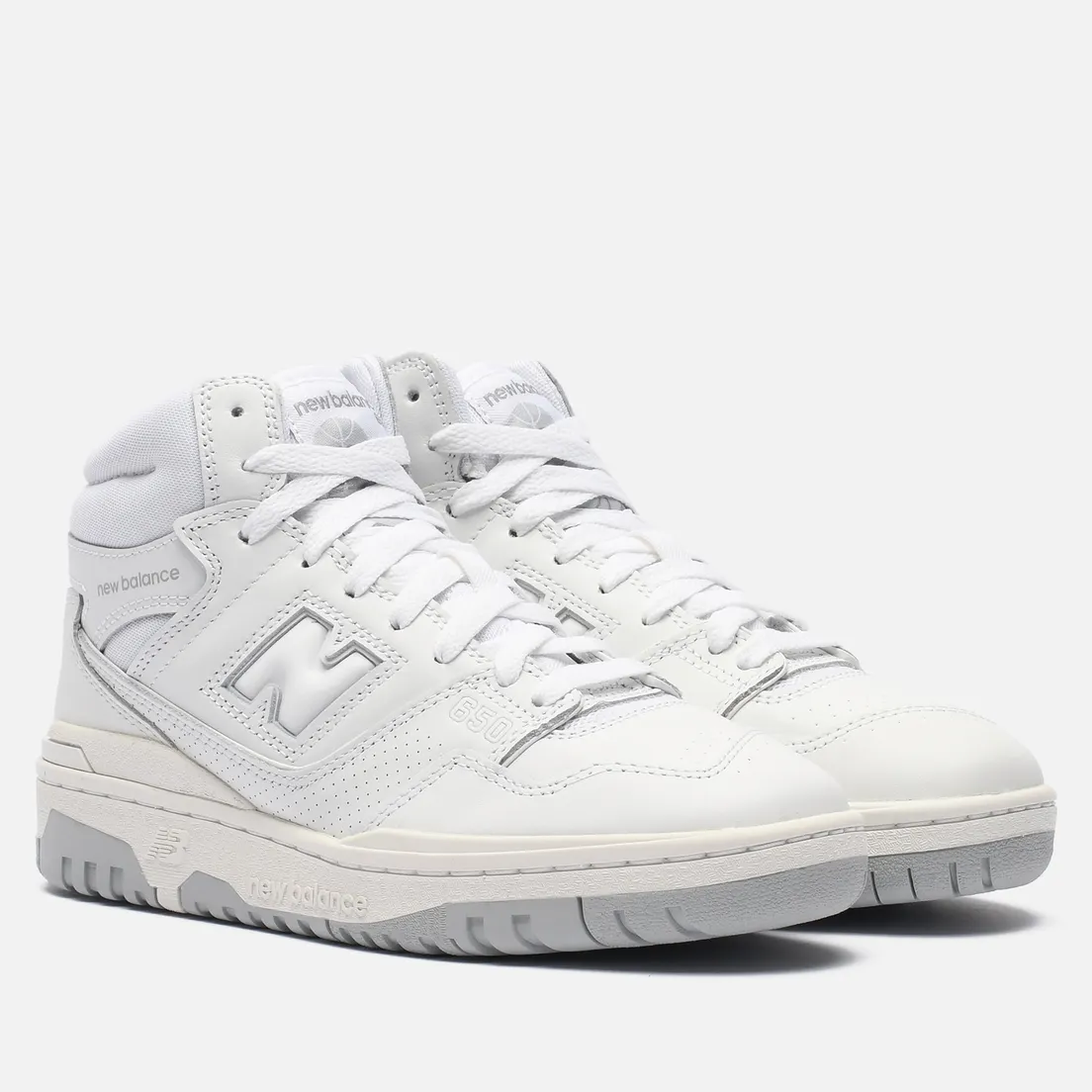 New Balance Женские кроссовки 650