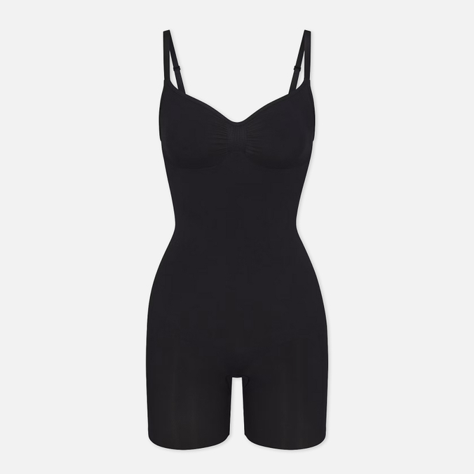 Женское боди SKIMS Seamless Sculpt Mid Thigh Bodysuit