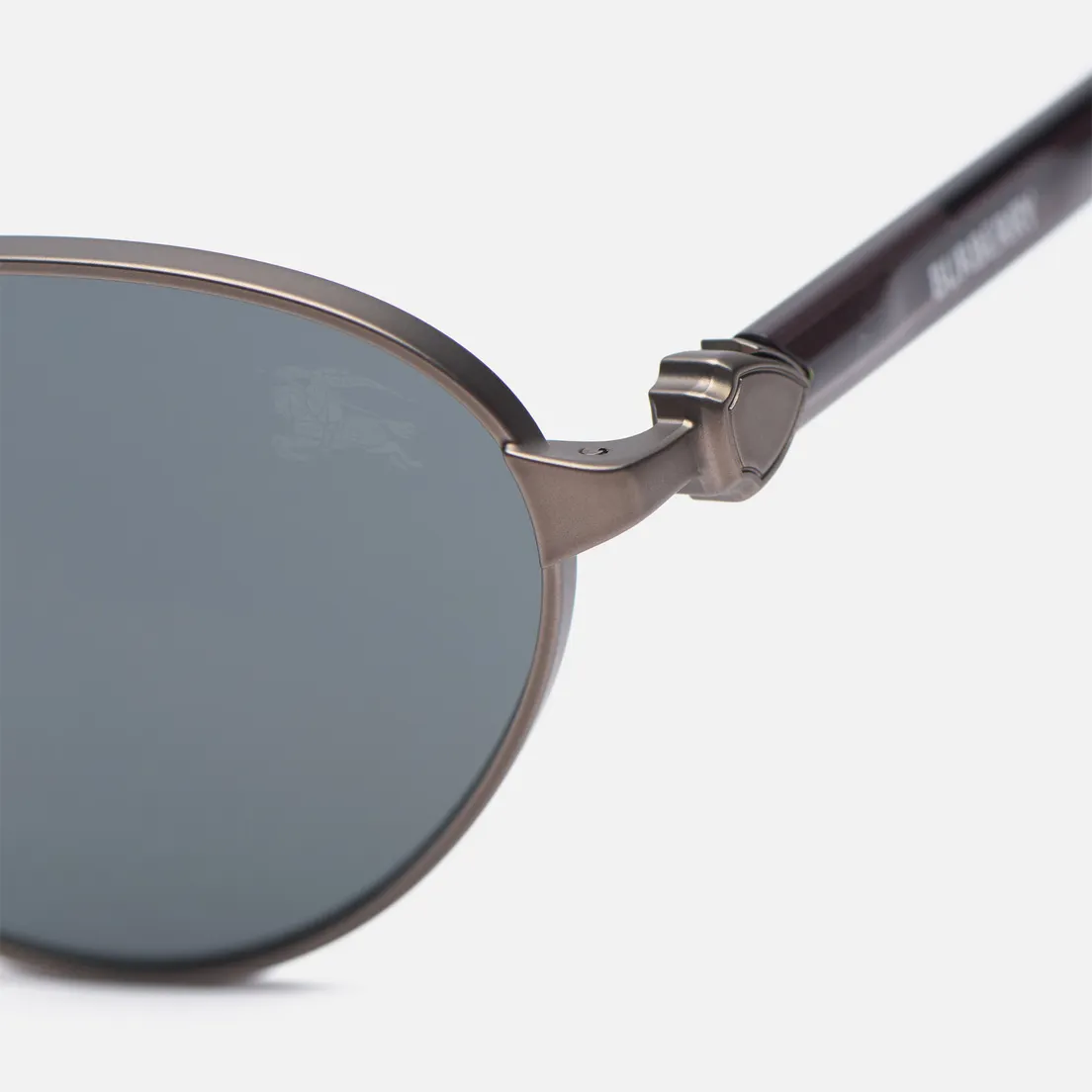 Burberry Солнцезащитные очки BE3165