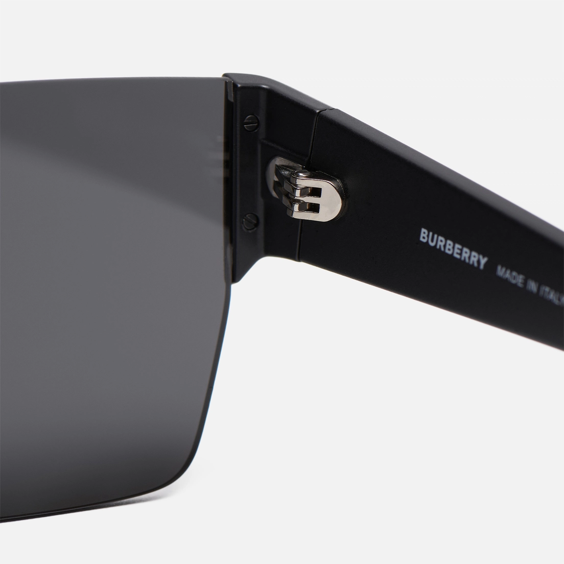 Burberry Солнцезащитные очки BE4291