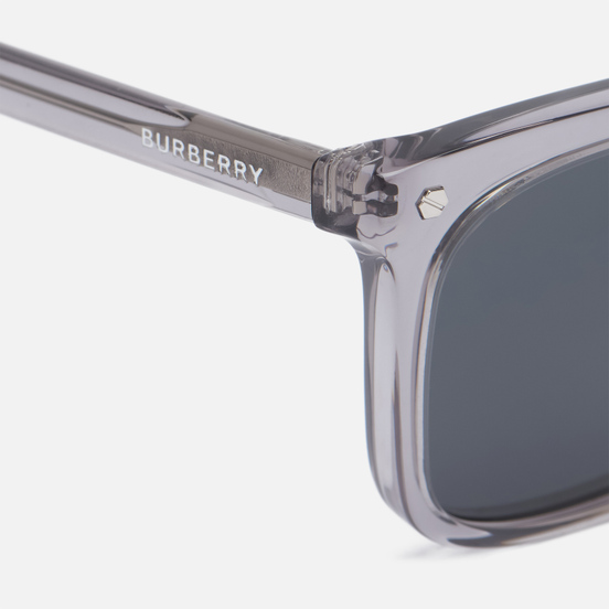 Солнцезащитные очки Burberry Carnaby Grey/Dark Grey