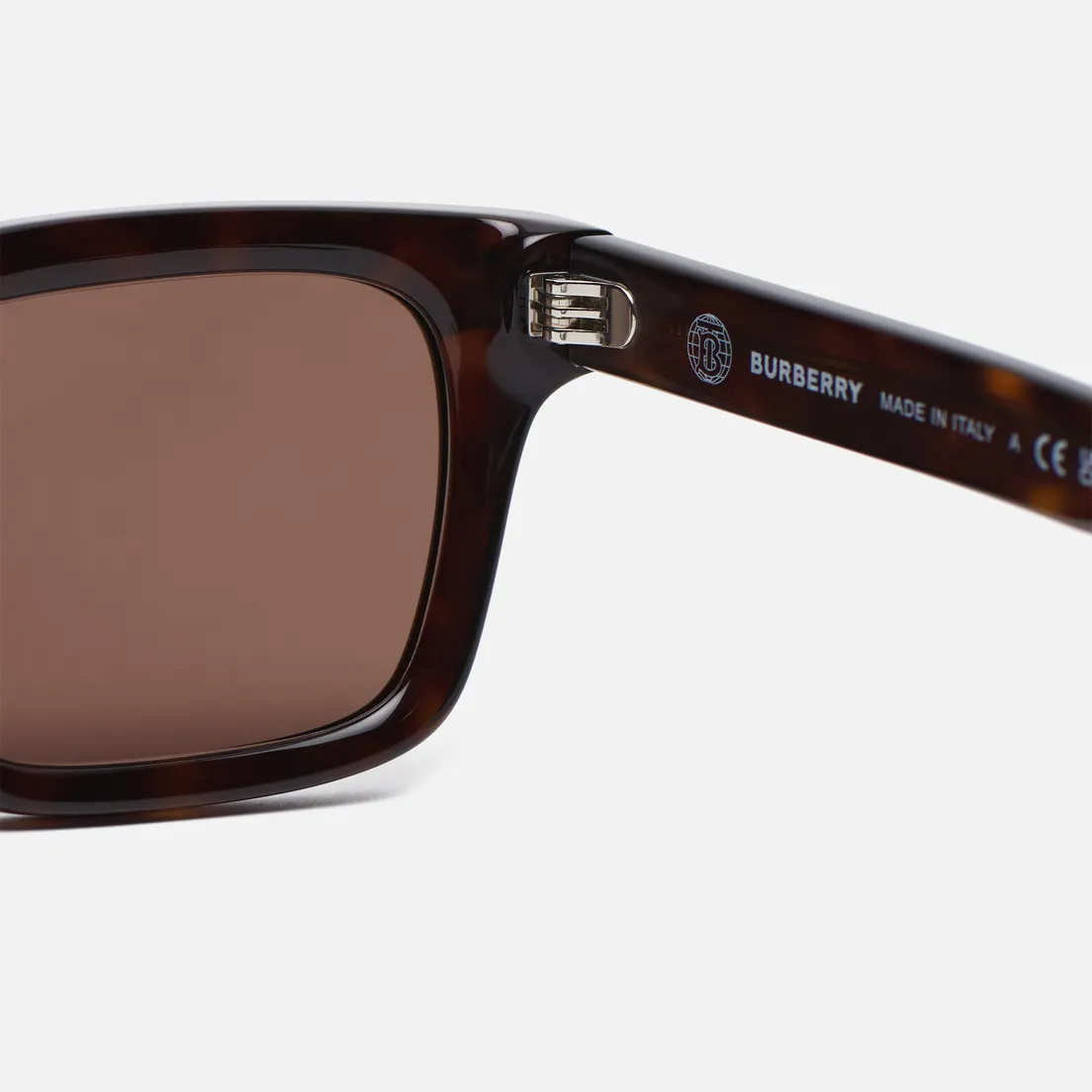 Burberry Солнцезащитные очки BE4403