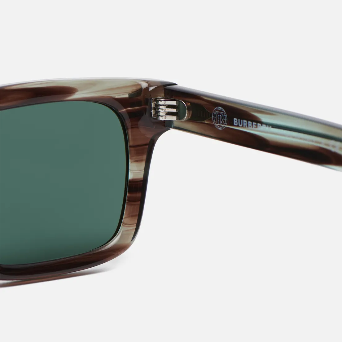 Burberry Солнцезащитные очки BE4403