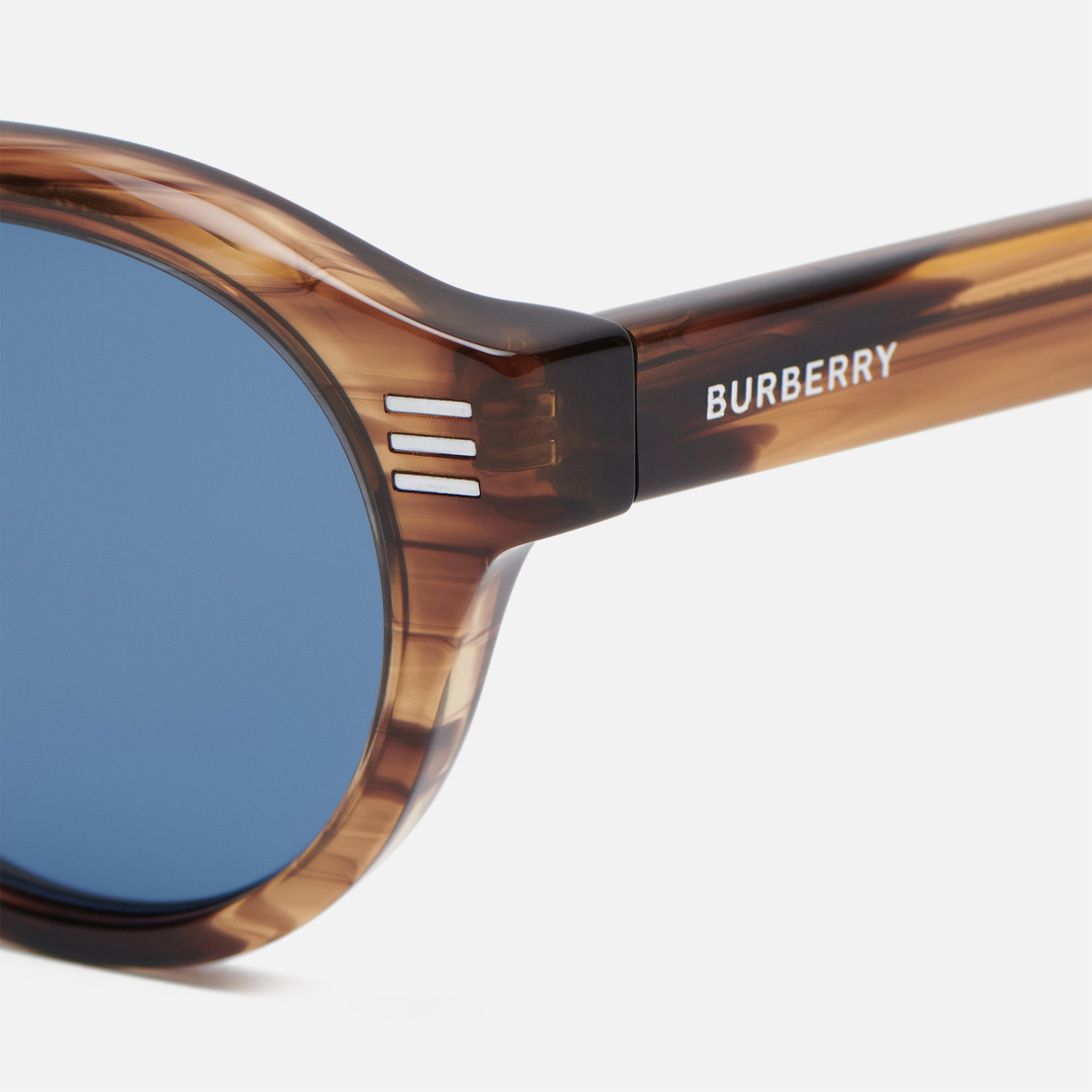 Burberry Солнцезащитные очки BE4404