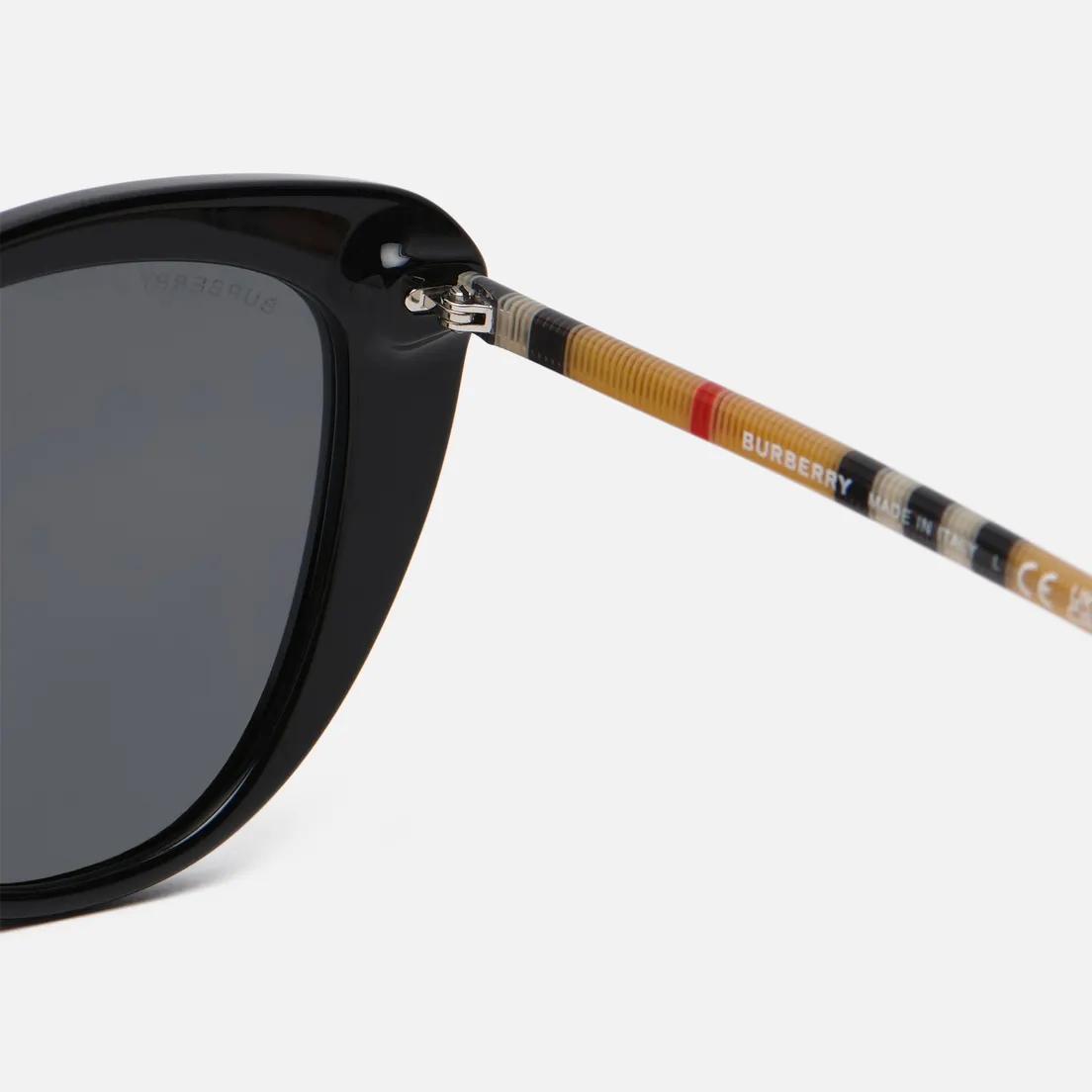 Burberry Солнцезащитные очки BE4407