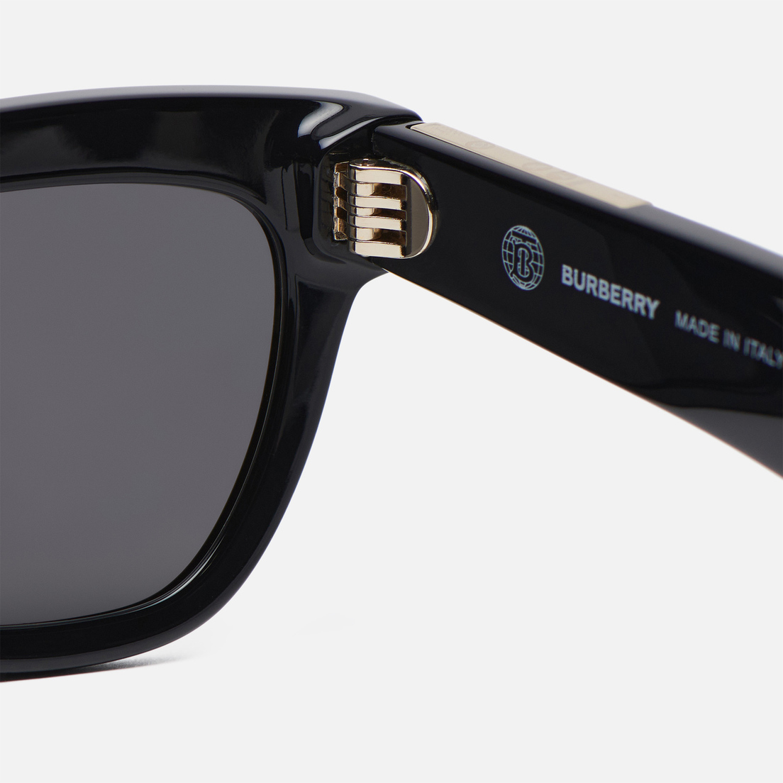 Burberry Солнцезащитные очки BE4415U