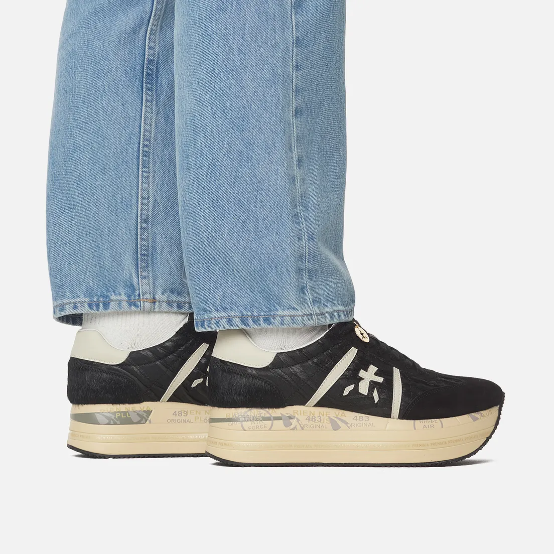 Premiata Женские кроссовки Beth 7740