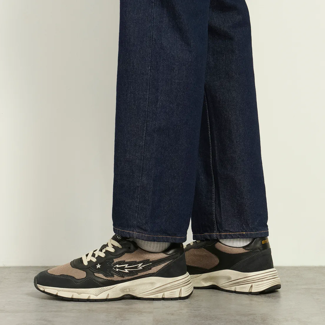 Enterprise Japan Мужские кроссовки Run Rocket 2