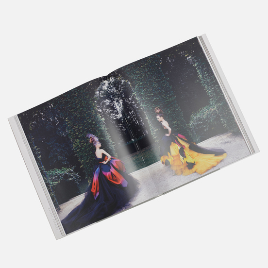 Книга Rizzoli Dior: Couture 250pgs