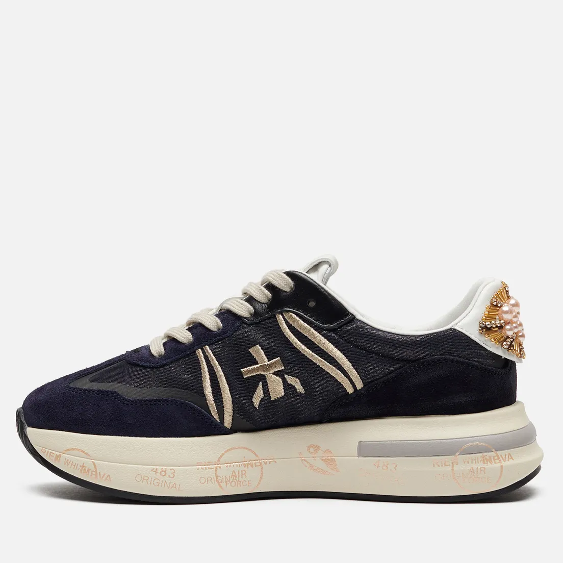 Premiata Женские кроссовки Cassie 7000