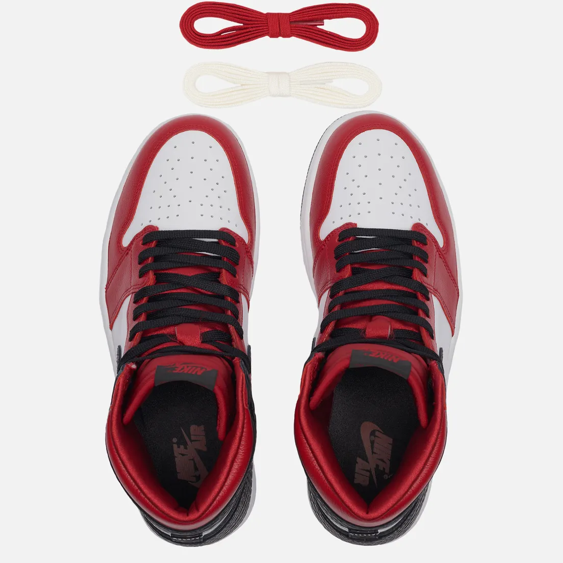 Jordan Кроссовки Wmns Air Jordan 1 Retro High OG Satin Snake Chicago