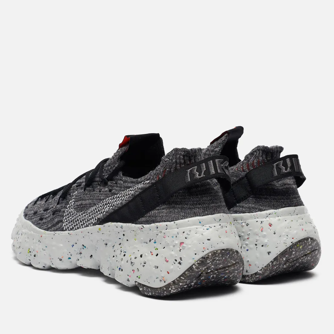 Nike Женские кроссовки Space Hippie 04