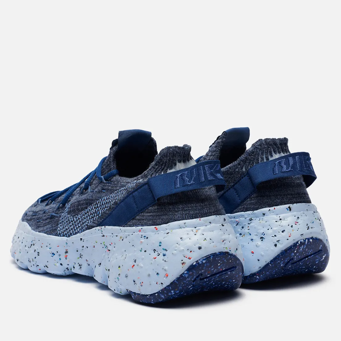 Nike Женские кроссовки Space Hippie 04
