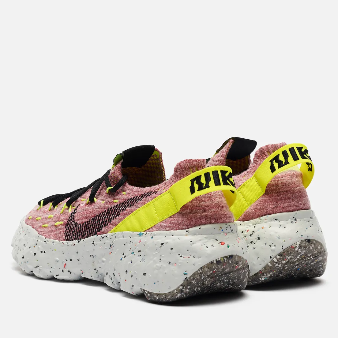 Nike Женские кроссовки Space Hippie 04