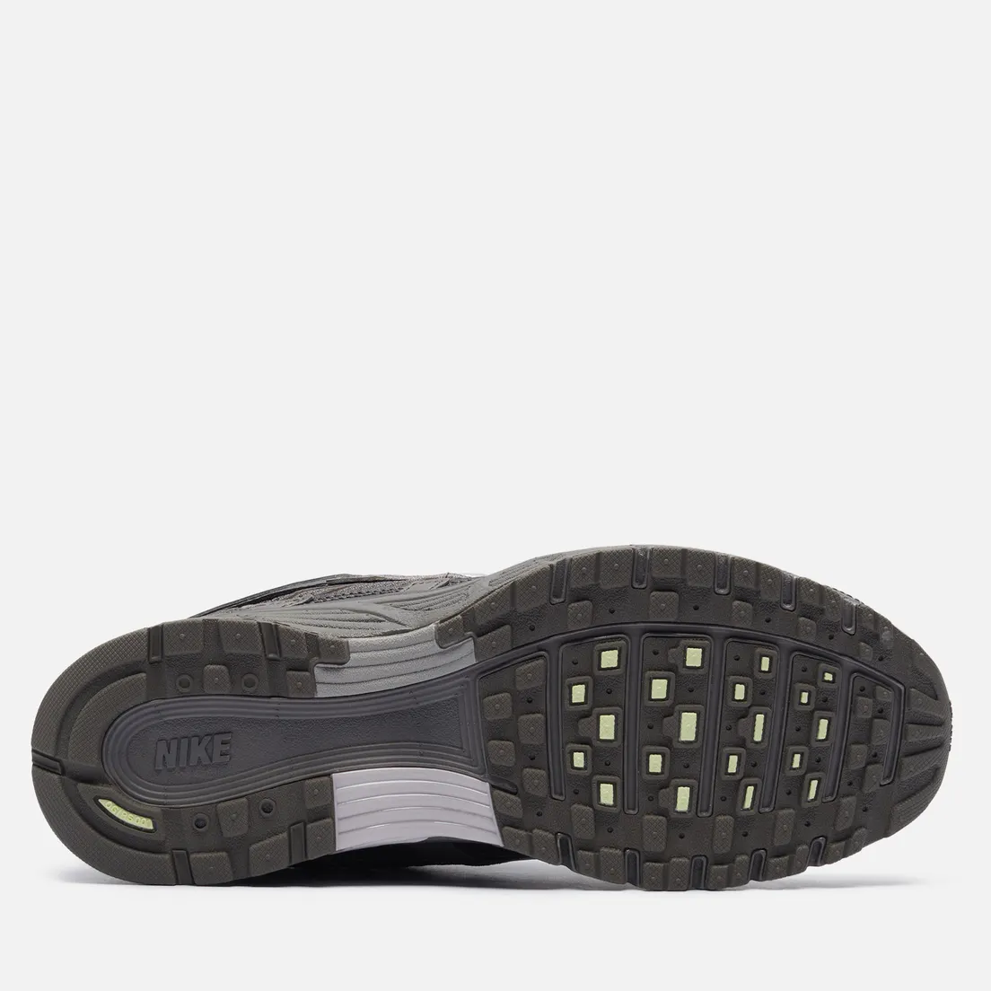 Nike Мужские кроссовки P-6000