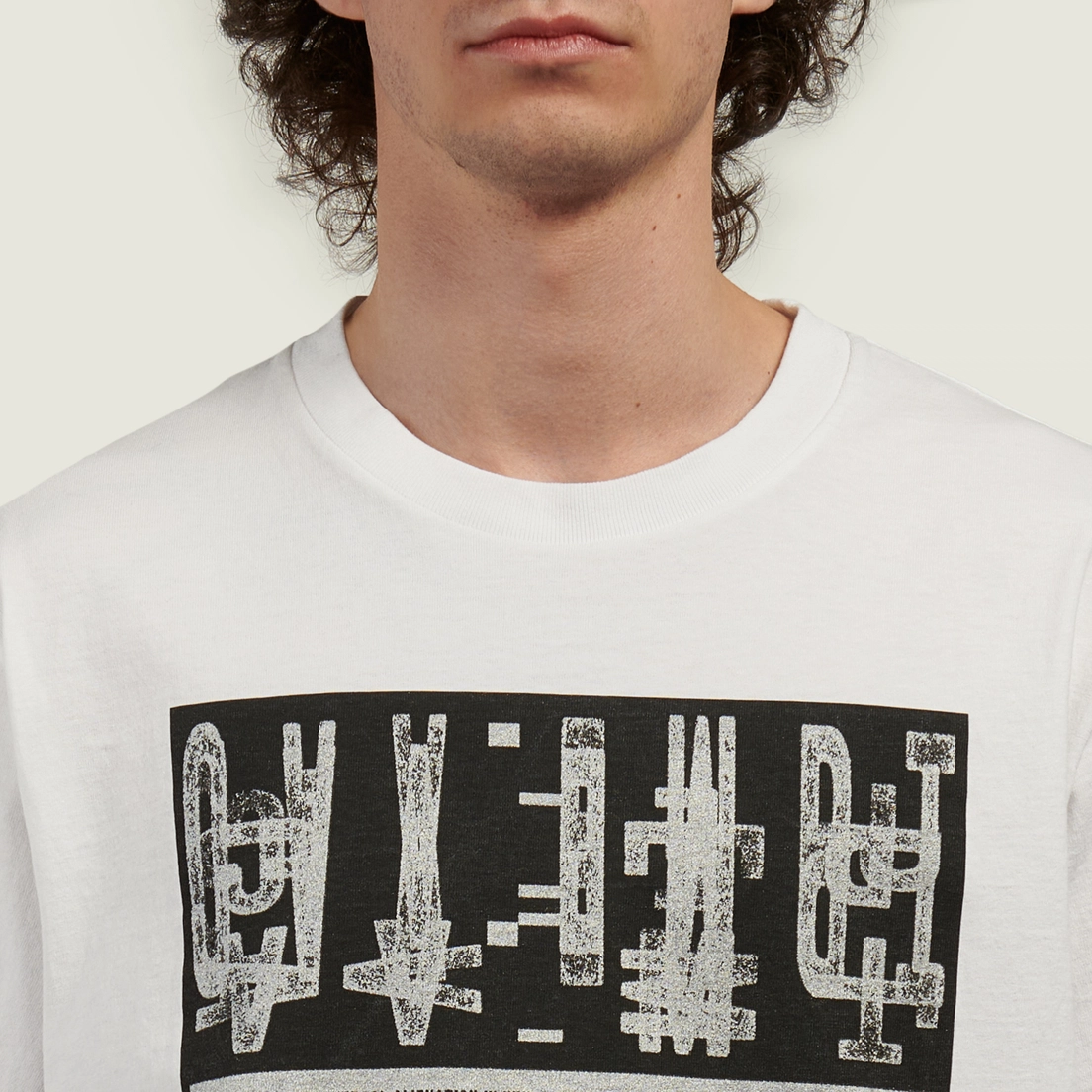 CAV EMPT Мужская футболка Universal Alienation