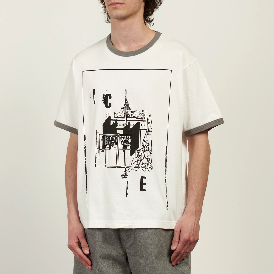 CAV EMPT Мужская футболка MD Gravitational Ringer