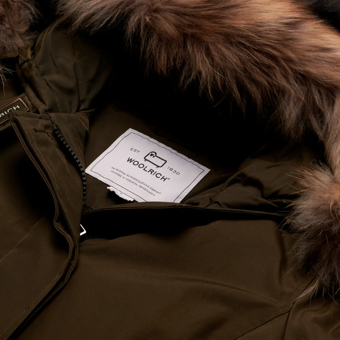 Woolrich Женская куртка парка Arctic Raccoon Short
