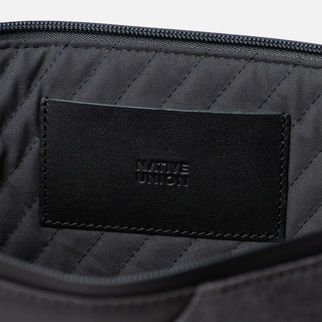 Native Union Чехол Stow Macbook 13
