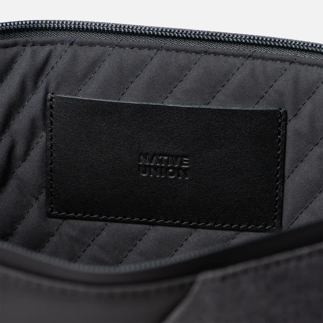 Native Union Чехол Stow Macbook 15