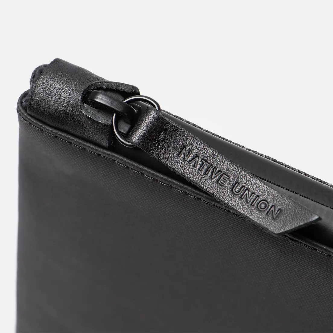 Native Union Чехол Stow Macbook 15
