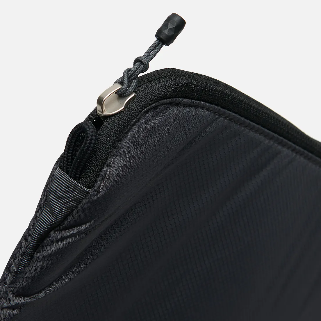 The North Face Чехол Flyweight Laptop 13