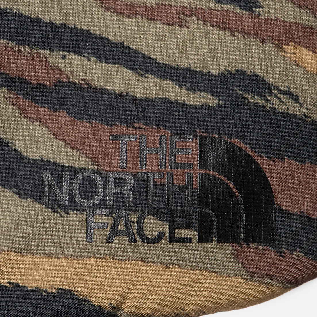 The North Face Чехол Flyweight Laptop 13