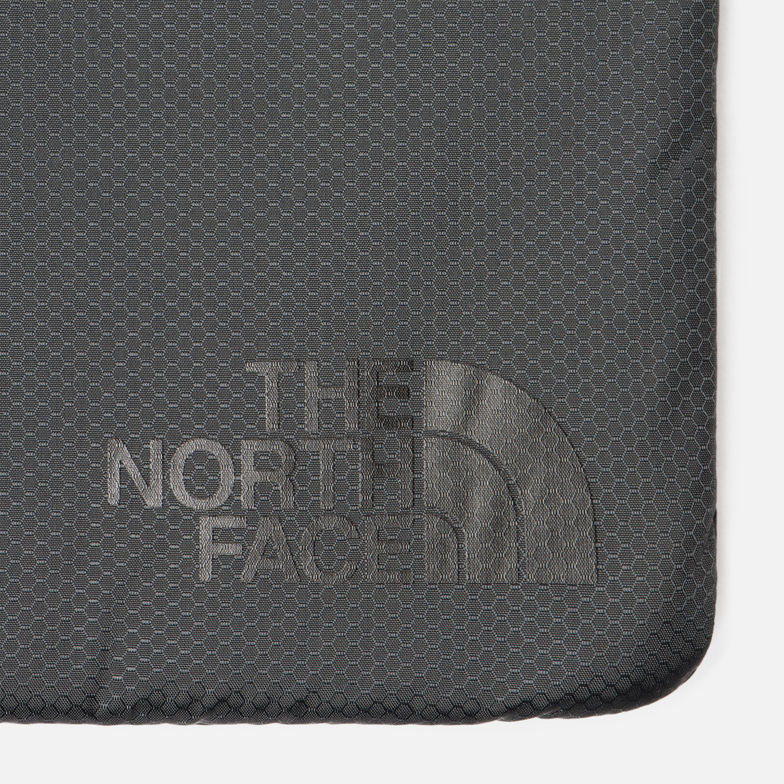 The North Face Чехол Flyweight Laptop 15