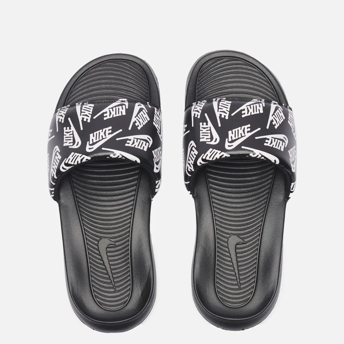 Nike Сланцы Victori One Print